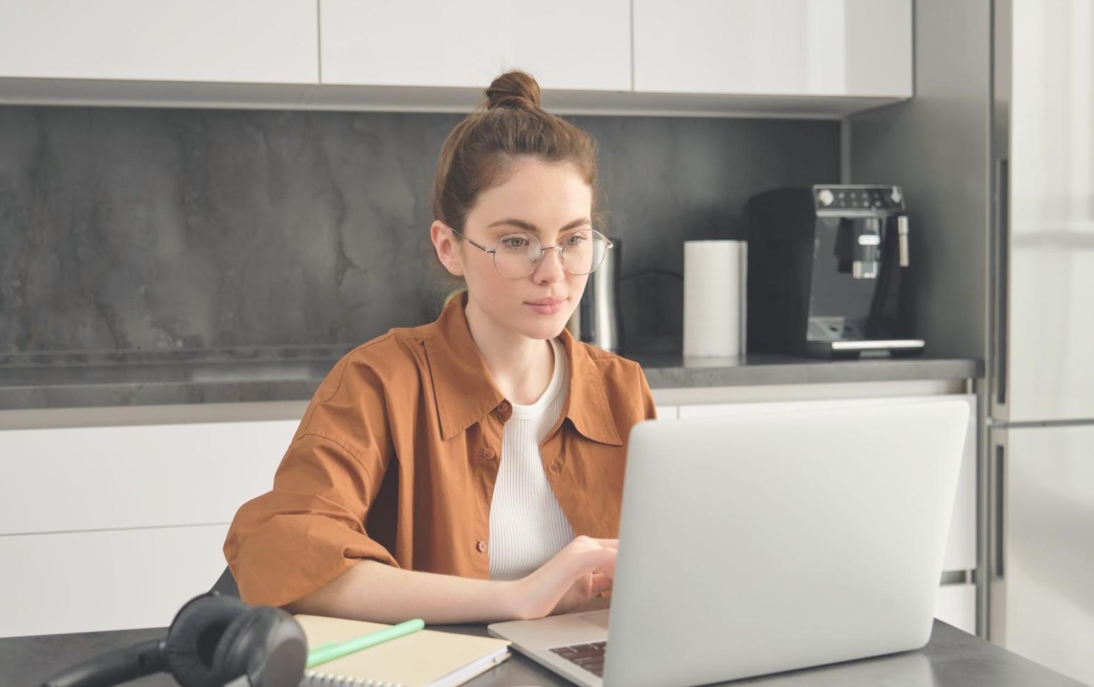 Erfolgreiche Verkaufspräsentation vor Geschäftskunden